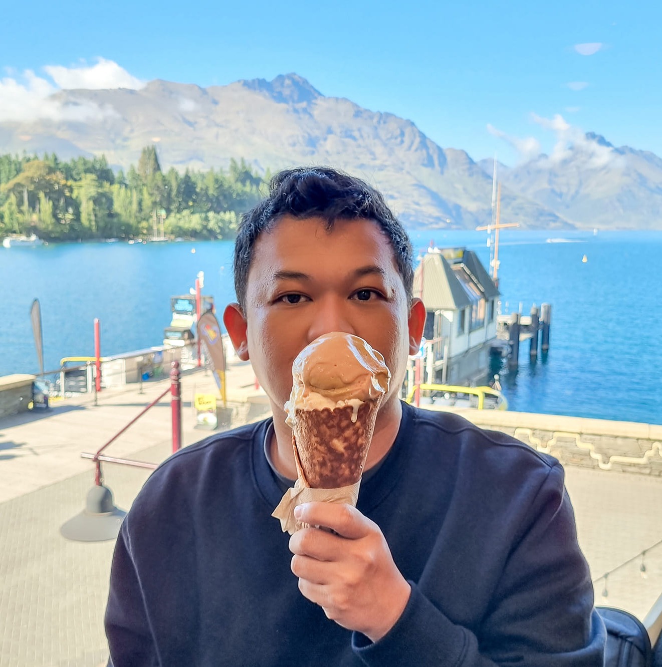 Baby Young profile picture